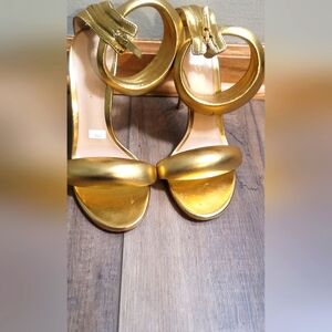 Gold Gianvitto Rossi Bijoux heels Size 36.5